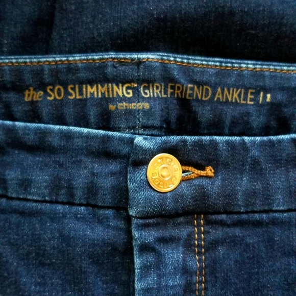 Chicos Denim So slimming girlfriend ankle jean - Picture 3 of 6